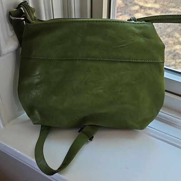 Bueno Green Crossbody Bag - Picture 3 of 9